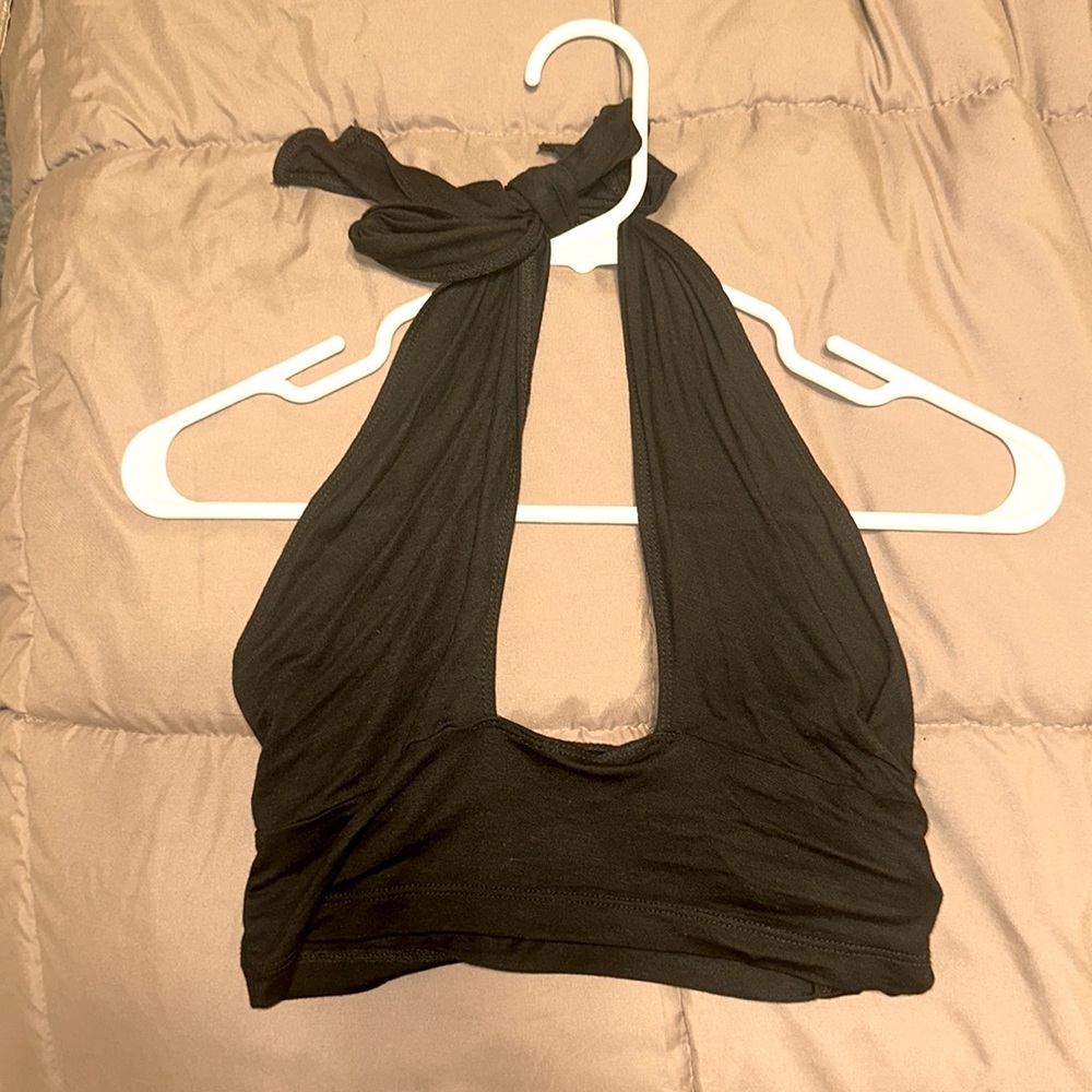 Black halter top size small